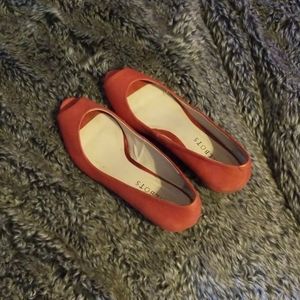 Talbots 1 inch peep toe